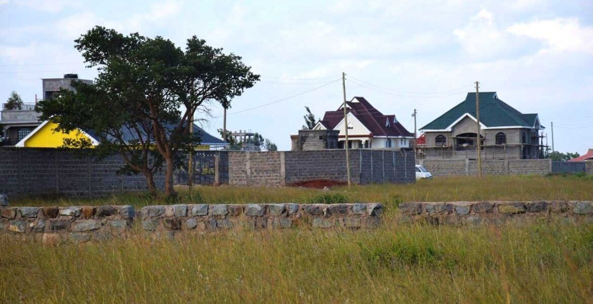 Kisaju plots for sale